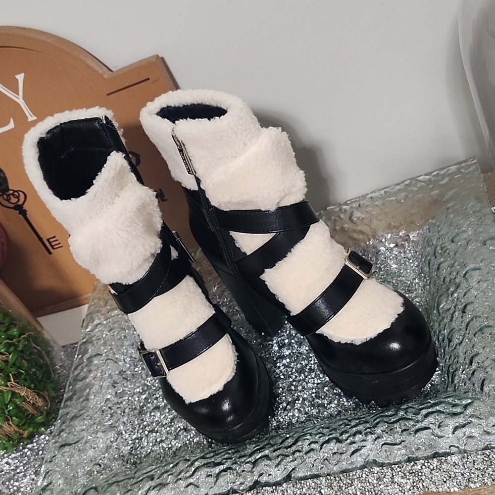 Shag platform boots
